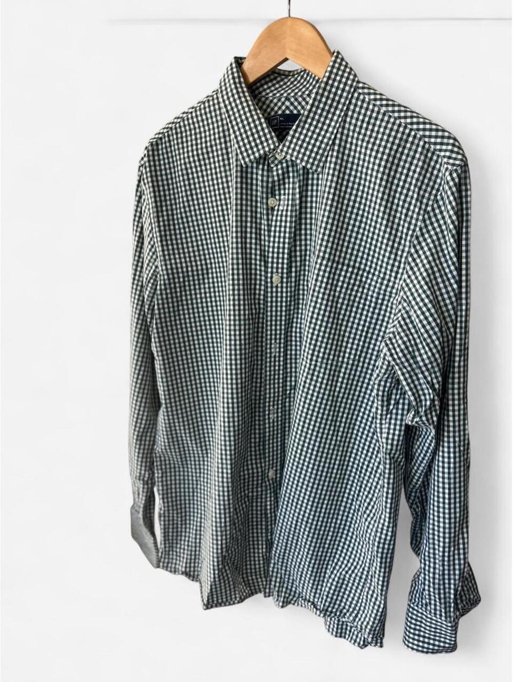 Gap green and white gingham checkered button up shirt Size XL #gingham #menswear